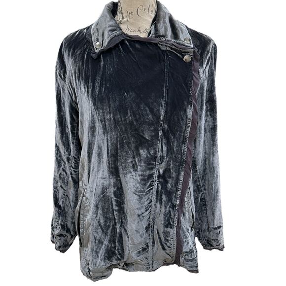 NWT Free People House Party Velvet
Moto Jacket - Picture 3 of 9